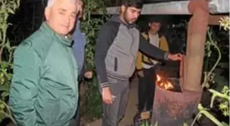 Başkan Geyikçi Finikeli çiftçilerle don nöbetinde