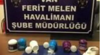 Van Ferit Melen Havalimanı'nda 109 gram metamfetaminle yakalandı