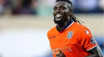 Adebayor, Club Olimpia ile sözleşme imzaladı