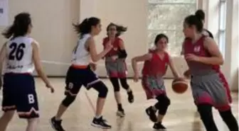 Basketbol U-14 Kızlar 3.Bölge Şampiyonası başladı