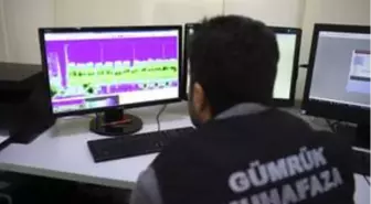 Kapıkule'de ele geçirilen rekor düzeydeki uyuşturucu çiçek toprağı çuvallarına gizlemiş