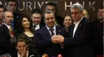 CHP Bursa İl Başkanı İsmet Karaca göreve başladı