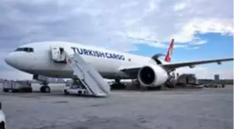 Turkish Cargo, Çin'e insani ve tıbbi yardım malzemesi taşıdı