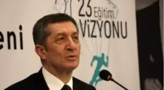 'Çocuğun sadece belli soruları çözmesini değil, aynı zamanda sorun çözmesini istiyoruz'