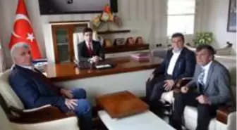 Başkan Demir'den Çıldır Kaymakamı Taş ve CHP İlçe Başkanı Şirin'e ziyaret