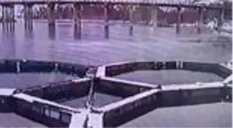 Fırat Nehri'nde bir kişinin öldüğü botun batma anı kameraya yansıdı