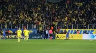 Süper Lig: MKE Ankaragücü: 2 - Fenerbahçe: 1 (Maç sonucu)