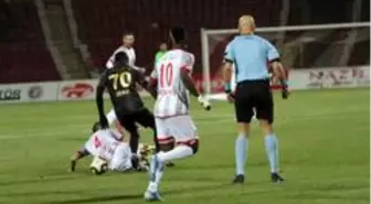 TFF 1. Lig: E.H. Balıkesirspor: 0 - İstanbulspor: 2 (İlk yarı sonucu)