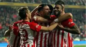 Süper Lig: Antalyaspor: 3 - Kasımpaşa: 1 (Maç sonucu)