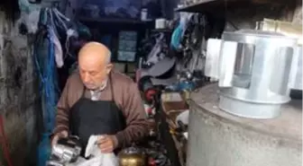 'Tenekeler' arasında geçen bir ömür