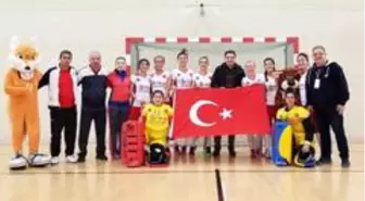 Hokeyin sultanları Avrupa kupasına fırtına gibi başladı