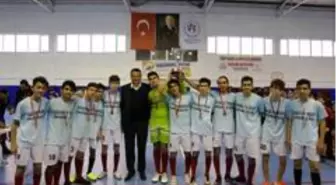 Kaş'ta futsal heyecanı sona erdi