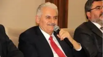 Binali Yıldırım Afyonkarahisar'da gençlerle buluştu