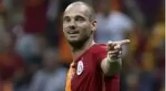 Galatasaray'ın eski oyuncusu Wesley Sneijder'den Fenerbahçelileri kızdıracak paylaşım