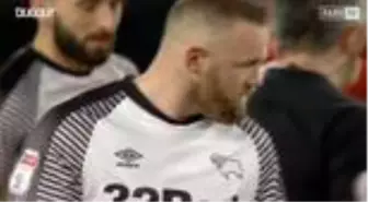 Rooney'den Panenka Penaltısı