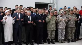 Şehitlerimizi uğurluyoruz
