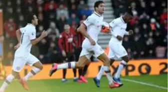 Chelsea, Marcos Alonso'nun golleriyle Bournemouth ile 2-2 berabere kaldı