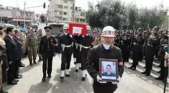 Osmaniyeli şehit uzman çavuş son yolculuğuna uğurlandı