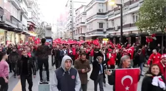 İdlib şehitleri için saygı yürüyüşü