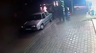 Bolu'da otomobilin yayaya çarpma anı kameralara yansıdı