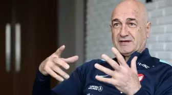 Mehmet Ekşi: 'Hayatımı yazsam çift sarı kart olur'