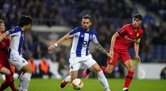 Alex Telles Chelsea'ye transfer olursa, Galatasaray satıştan pay alacak