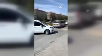 Alt geçidi kapatıp drift yapan sürücüler yakalandı