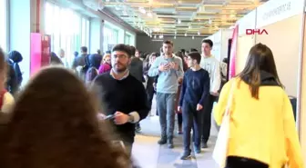 Ankara üniversite öğrencileri ve mezunlar, firmalarla bir araya geldi
