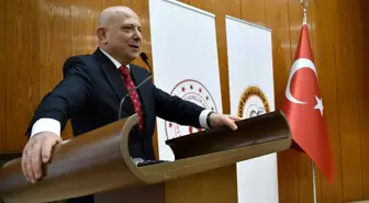 Ankara Üniversitesi İlahiyat Fakültesinde 'Prof. Dr. Fuat Sezgin' paneli