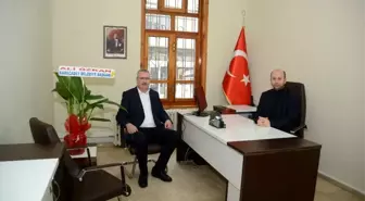 Başkan Özkan'dan Sosyal Hizmet Müdürü Kahraman'a ziyaret