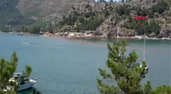Marmaris muğla prenses heykelinin bakımsız hali yürek burkuyor