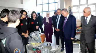 Vali Su, R3D3 Robot Takımının çalışmalarını inceledi