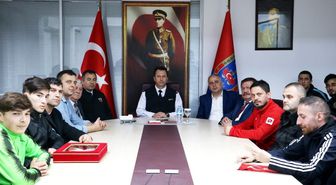Altyapı oyuncularından İl Jandarma Komutanlığına moral ziyareti