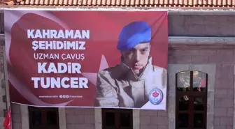 Bahar Kalkanı Harekatı'nda şehit olan Uzman Çavuş Kadir Tuncer son yolculuğuna dualarla uğurlandı