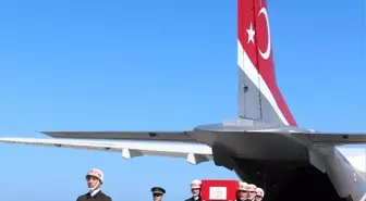 Şehit Uzman Çavuş Tuncer'in naaşı memleketine getirildi