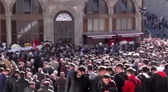 Şehit Uzman Çavuş Tuncer, son yolculuğuna uğurlandı (2)