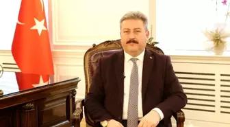 Başkan Palancıoğlu'ndan Karikatürist Suat Yalaz için başsağlığı mesajı