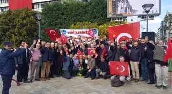 İzmir'de şehitler anıldı