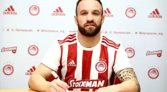 Olympiakos, Valbuena ile sözleşme yeniledi