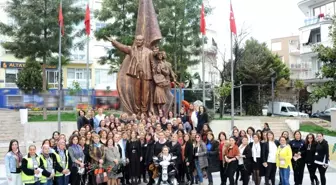 Başkan Çalkaya, 'Kadınlar gülecek, dünya değişecek'