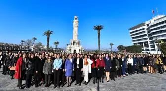 İzmir Büyükşehir Belediyesinde yöneticilerin yarısı kadın