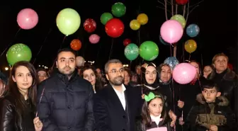 Öldürülen 474 kadının anısına ışıklı balon uçuruldu