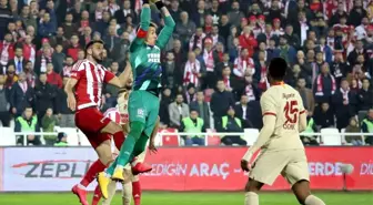Süper Lig: DG Sivasspor: 2 - Galatasaray: 2 (Maç sonucu)