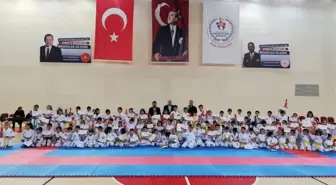 Karate de Kuşak heyecanı