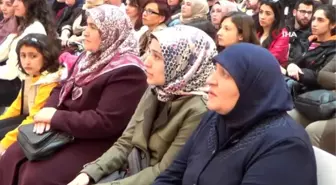 Park Afyon 8 Mart'ta milli teakwandocu Betül Çavdar'ı kadınlarla buluşturdu