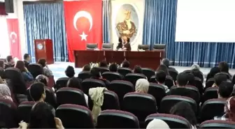 Prof. Dr. Yağcıoğlu GAÜN'lü öğrencilerle bir araya geldi