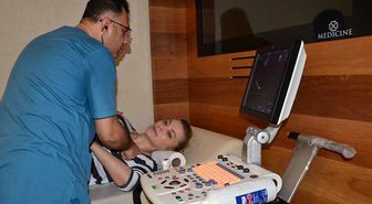 Solunum güçlüğü çeken şarkıcı Songül Karlı soluğu hastanede aldı