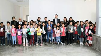 Kaymakam Beşikci minik öğrencilerle bir araya geldi