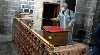 Diyarbakır'da 'cemevi ve kiliselerin dezenfekte edilmediği' iddialarına yalanlama