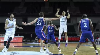 Türk Telekom 81-103 Anadolu Efes